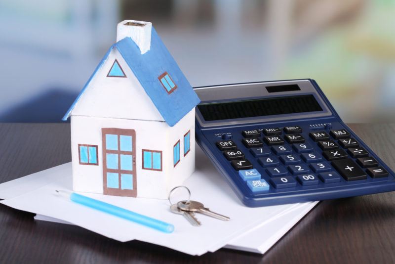 Calculating house value